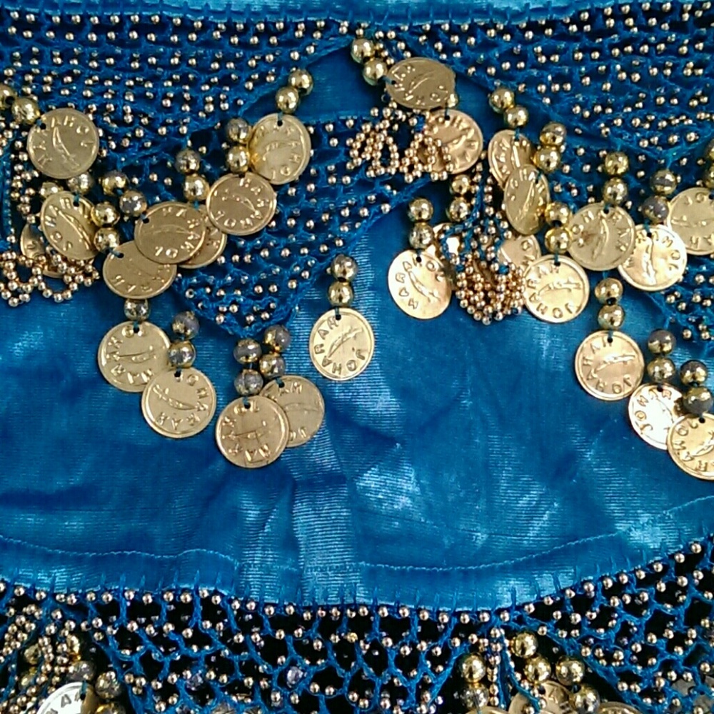 2 Velvet Bellydance hip scarves!